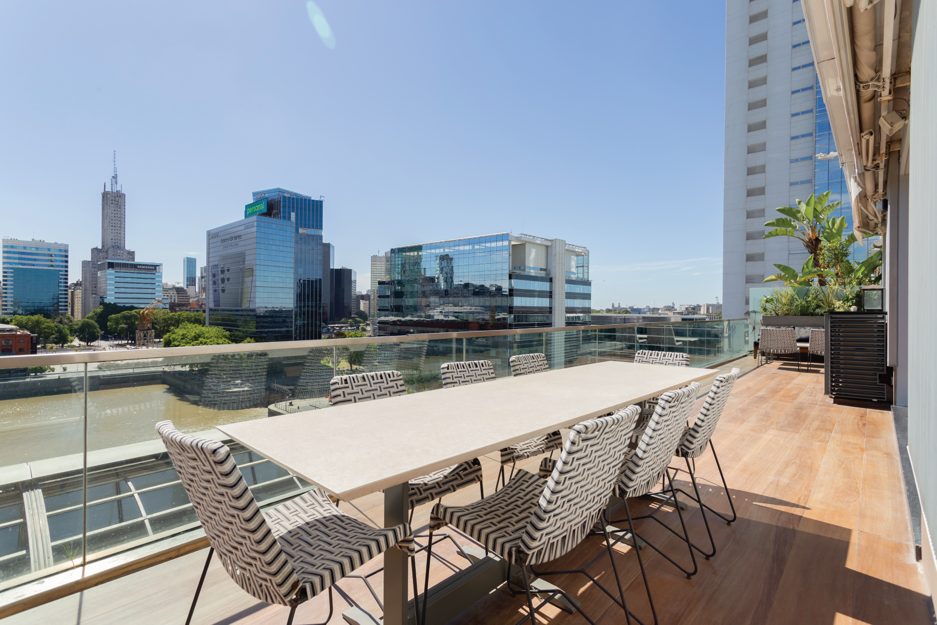 Olga Cossettini 152 Piso 8 1